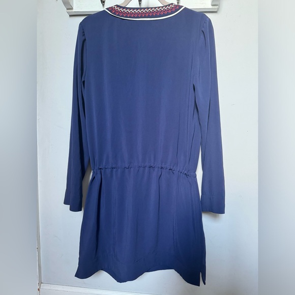 Women’s Navy w Embroidered Vneck Drawstring Waist Blouson Dress Size Medium - Picture 5 of 6